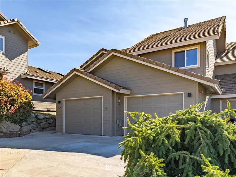 124 Ironwood PL, East Wenatchee, WA 98802