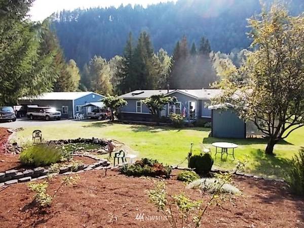 109 Frosty Rose LN, Glenoma, WA 98336