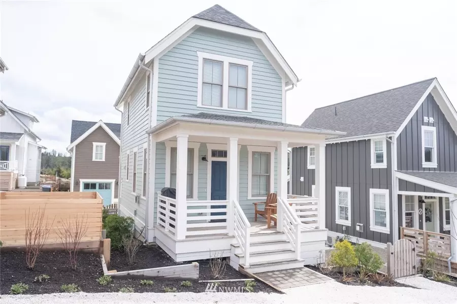 90 Flash, Pacific Beach, WA 98571