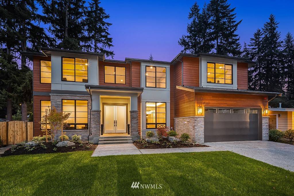 15111 SE 43rd ST, Bellevue, WA 98006