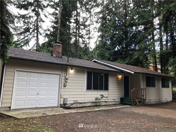 25911 Vuemor CT NW, Poulsbo, WA 98370