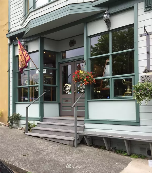 922 Washington ST #3, Port Townsend, WA 98368