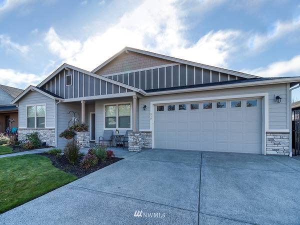 117 Zephyr DR, Silverlake, WA 98645