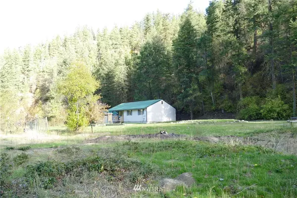 1915 Mission Creek RD, Cashmere, WA 98815