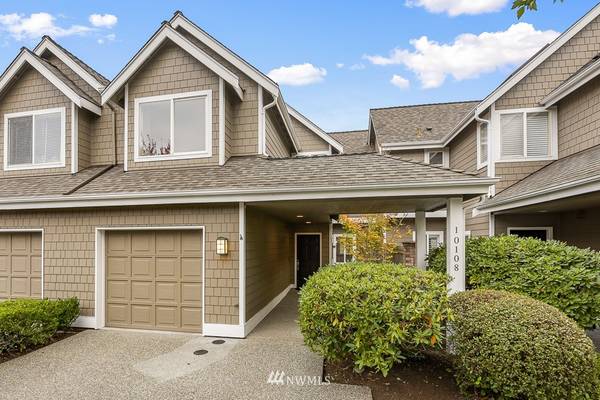 10108 NE 38th CT #904, Kirkland, WA 98033