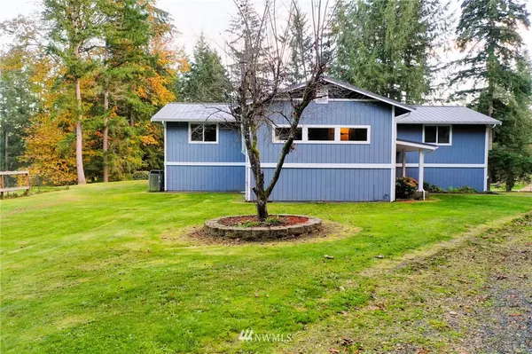 Port Orchard, WA 98367,14272 American PL SE