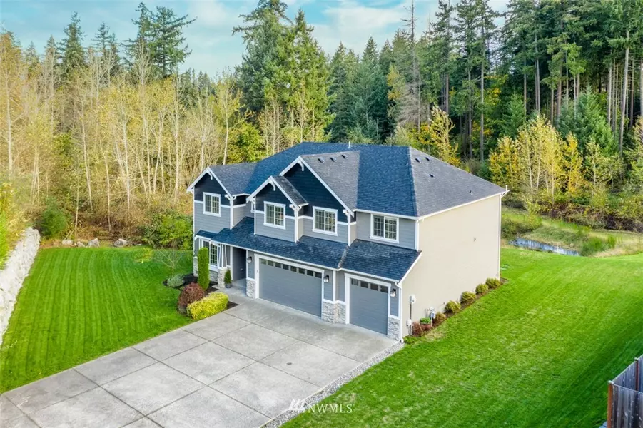 17101 25th St Ct E, Lake Tapps, WA 98391