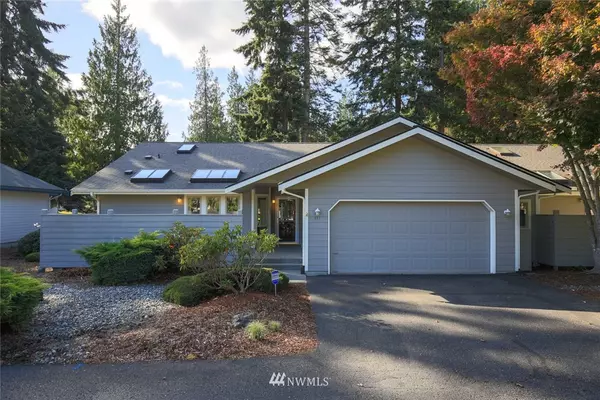 Sequim, WA 98382,111 Fairway DR