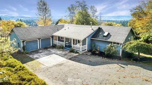 2806 Cavalero RD, Lake Stevens, WA 98258