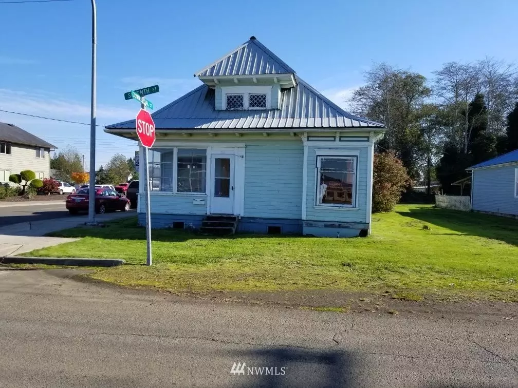 Raymond, WA 98577,239 Seventh ST