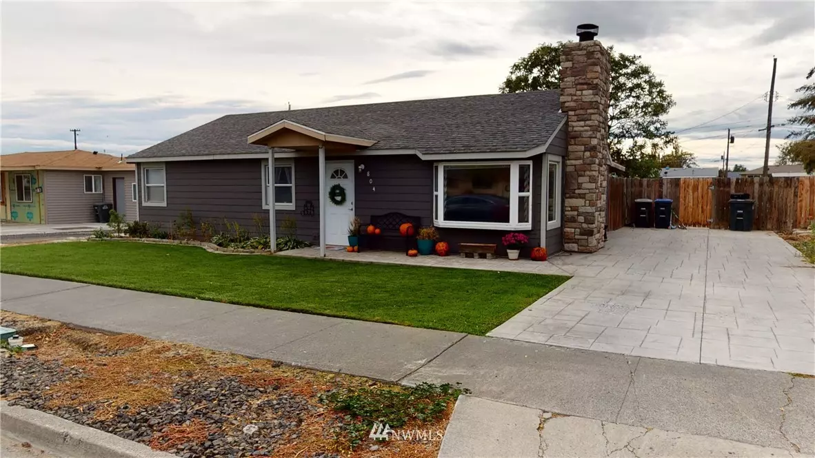 Moses Lake, WA 98837,804 S Michael ST