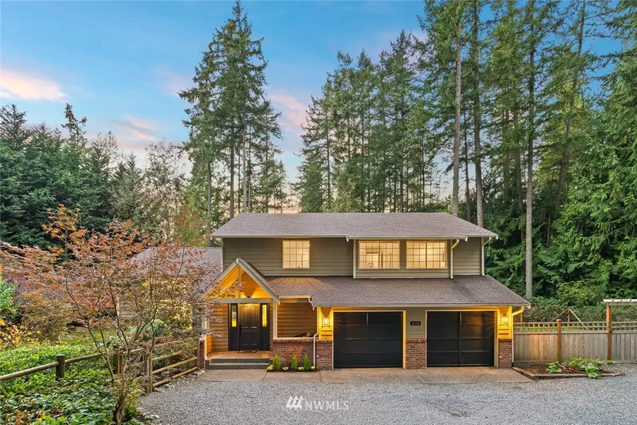 8305 Springridge RD NE, Bainbridge Island, WA 98110