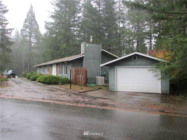 270 E Susan LN, Union, WA 98592