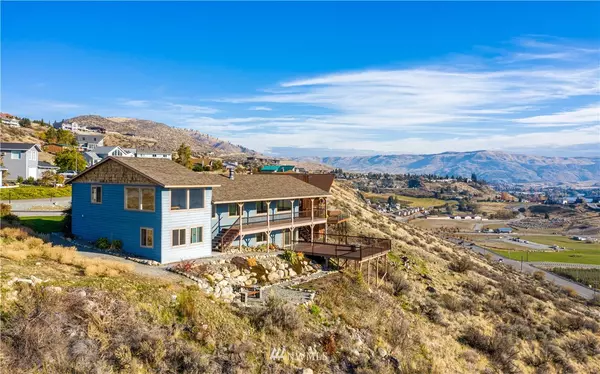 Chelan, WA 98816,122 Orchard View DR