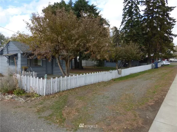 907 N Delphine ST, Ellensburg, WA 98926