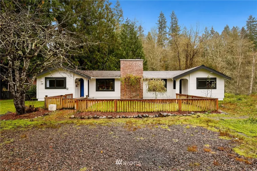 5030 Ames Lake Carnation RD NE, Carnation, WA 98014