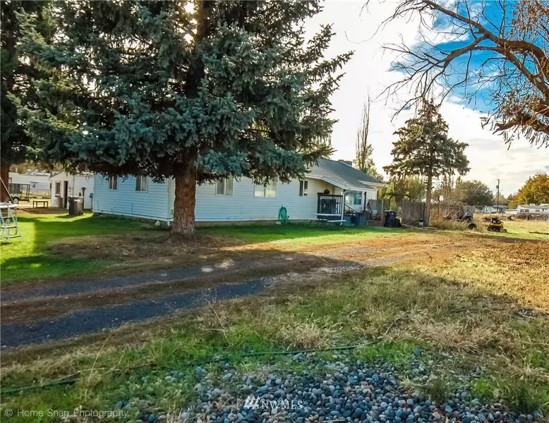 506 Taggart RD, Waitsburg, WA 99361