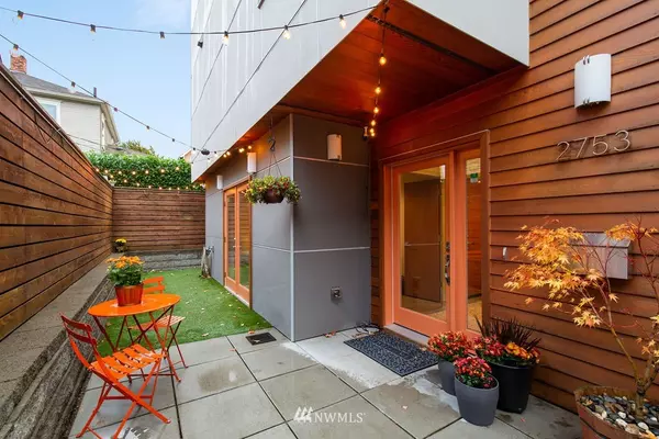 2753 NW 65th ST, Seattle, WA 98117