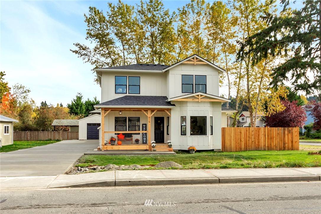 Steilacoom, WA 98388,615 3rd ST
