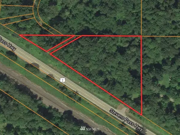 68 XXX NE Stevens Pass HWY, Skykomish, WA 98224