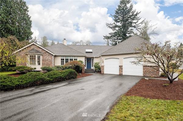 13625 W Lake Kathleen DR SE, Renton, WA 98059