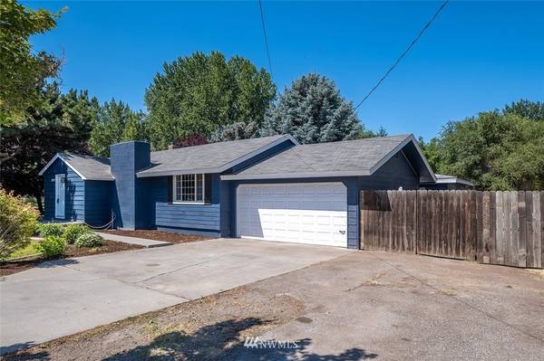 2924 S Jean ST, Kennewick, WA 99337