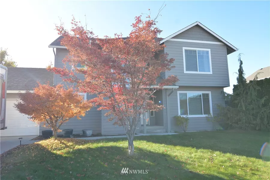 2389 Fancher Field RD, East Wenatchee, WA 98802