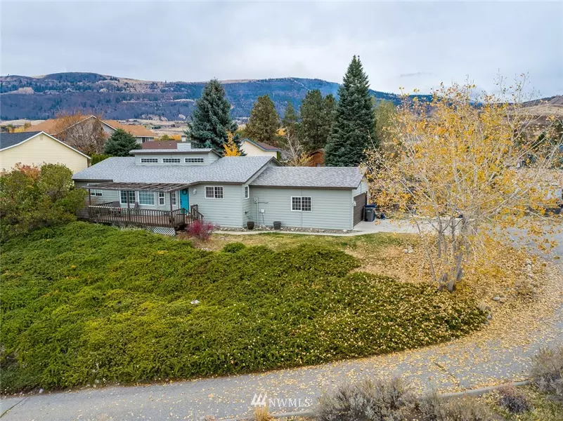 3028 Conarty RD, Malaga, WA 98828