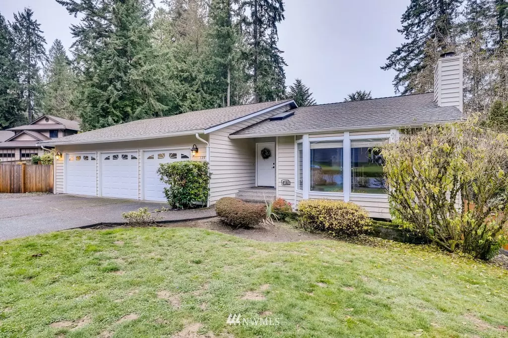 Bothell, WA 98012,125 171st PL SE