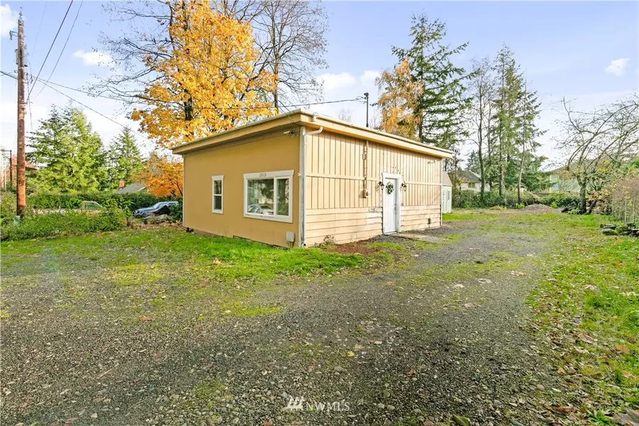 2015 13th AVE SW, Olympia, WA 98502