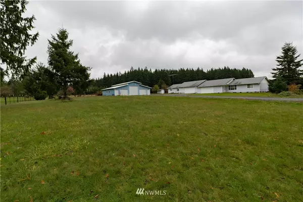 704 W Avery RD, Winlock, WA 98596