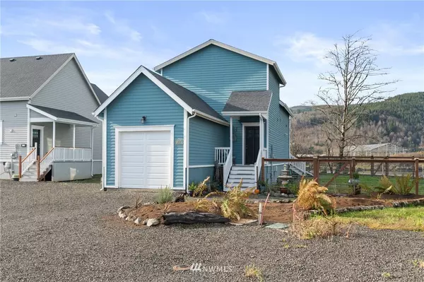 Raymond, WA 98577,307 Island Ln