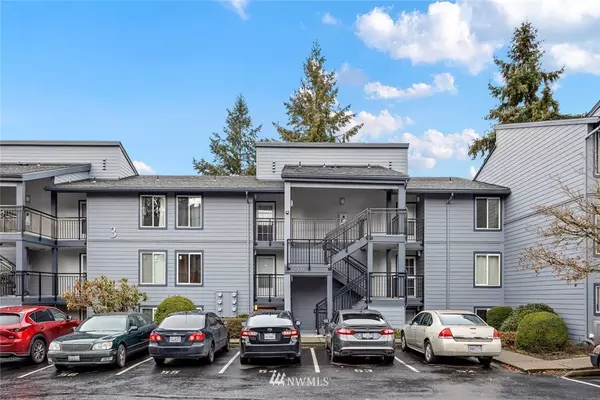 2601 NE 4th ST #315, Renton, WA 98056