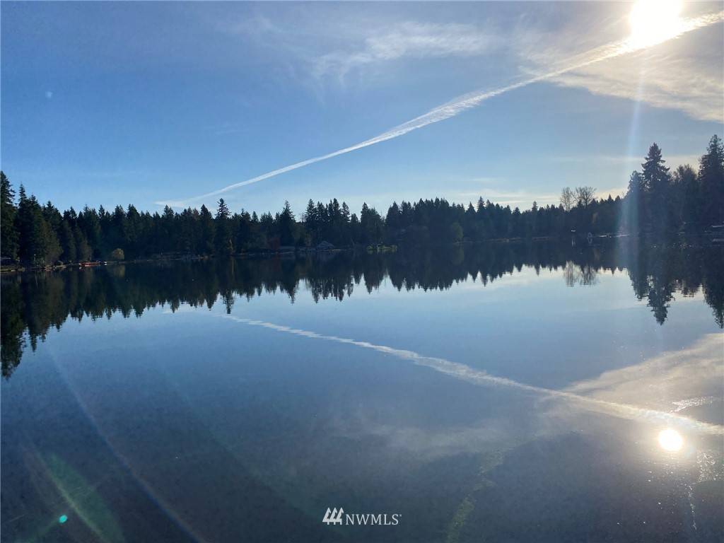 32105 Whitman Lake DR E, Graham, WA 98338