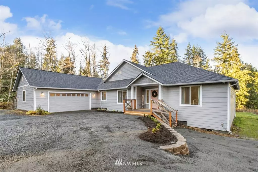 Bremerton, WA 98312,13642 NW Red Maple WAY