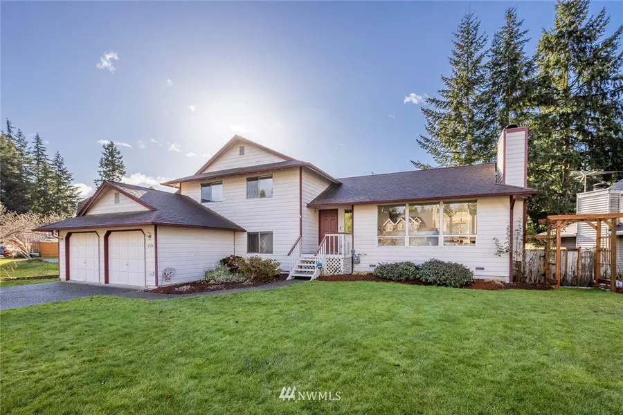 2524 166th PL SE, Bothell, WA 98012