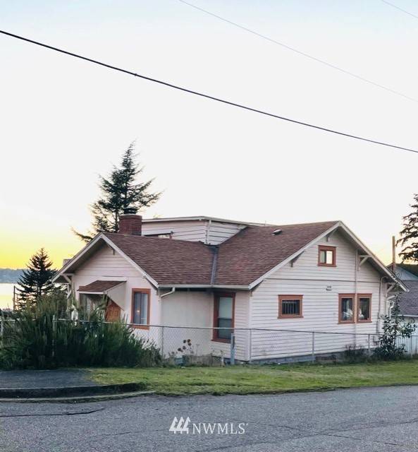 919 Hawyard AVE, Bremerton, WA 98310