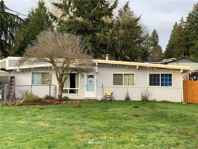 18011 120th AVE SE, Renton, WA 98058