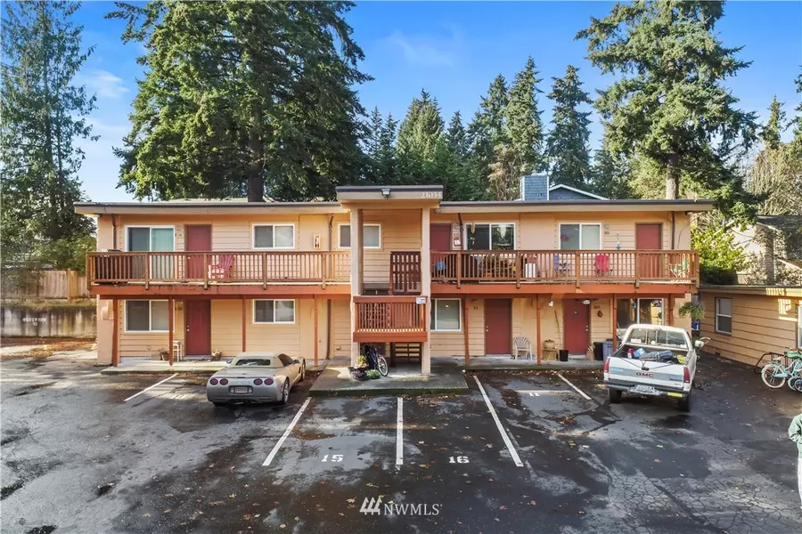 21034 74th AVE W, Edmonds, WA 98026