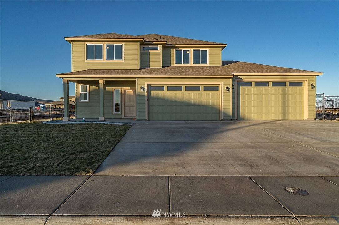 1107 7th AVE NE, Ephrata, WA 98823