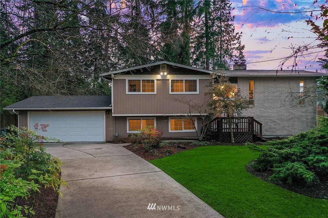 12 150th PL SE, Lynnwood, WA 98087