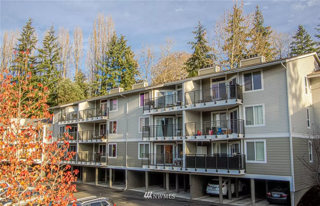 Mercer Island, WA 98040,3266 80th AVE SE #2