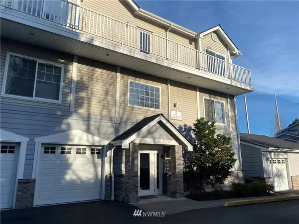 Renton, WA 98058,14110 SE 171st WAY #B204
