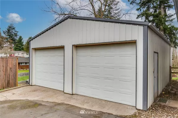 Longview, WA 98632,156 View Point DR