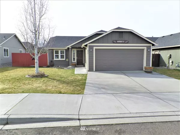 College Place, WA 99324,1311 Riparian CT