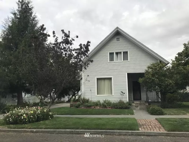 411 E Tremont ST, Dayton, WA 99328