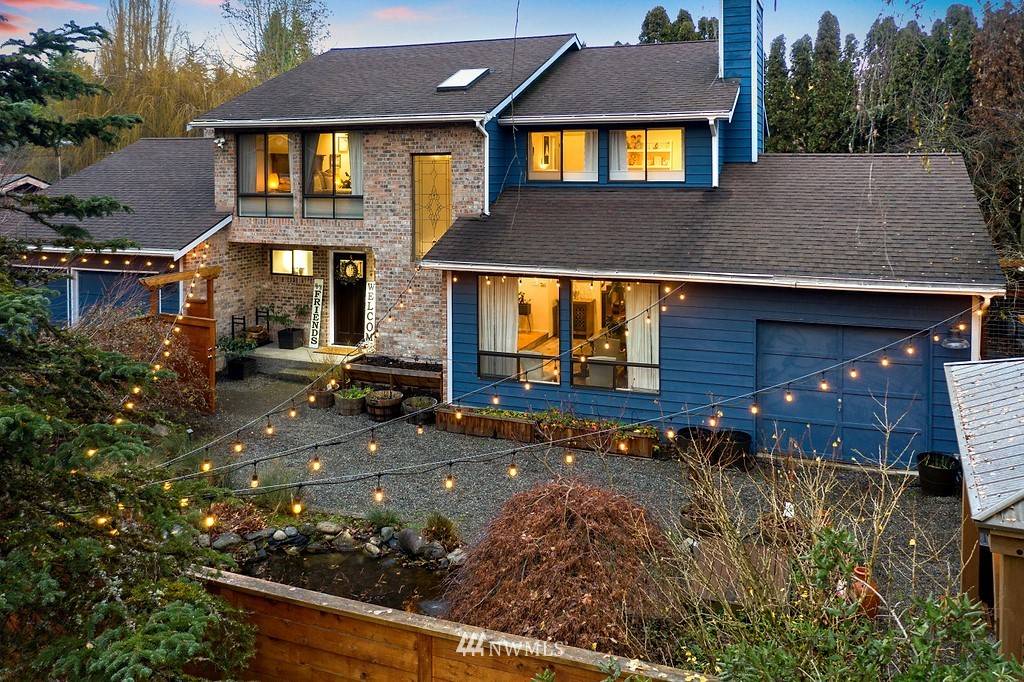 9120 Matthews AVE NE, Seattle, WA 98115