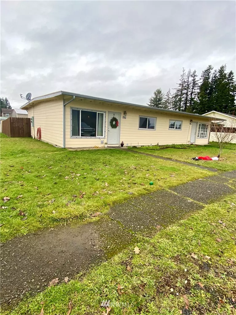 Napavine, WA 98532,601 4th AVE NE