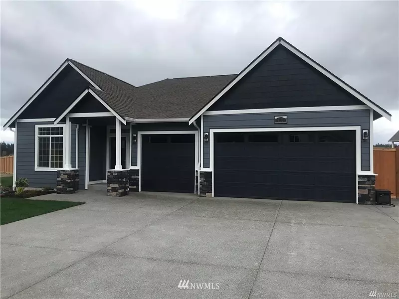 2823 Fenmoor LN SE, Olympia, WA 98501