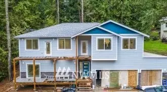 77 Honeycomb LN, Bellingham, WA 98229